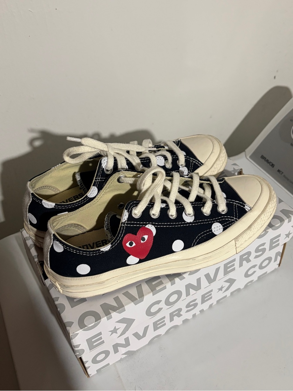 Converse Kids Black Polka Dot Low-Top Sneakers with Red Heart
